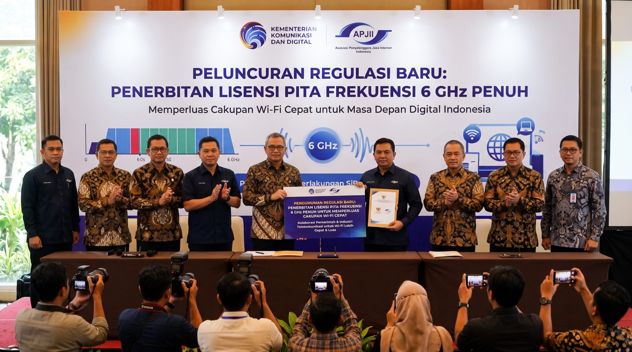 Penerbitan Lisensi Pita Frekuensi 6 GHz Penuh untuk Memperluas Cakupan Wi-Fi Cepat
